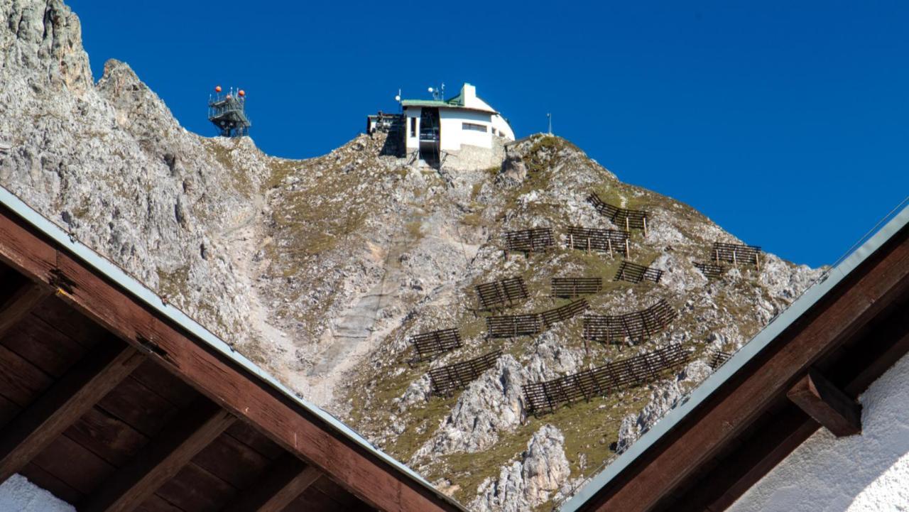 Café Alpina Pensión
